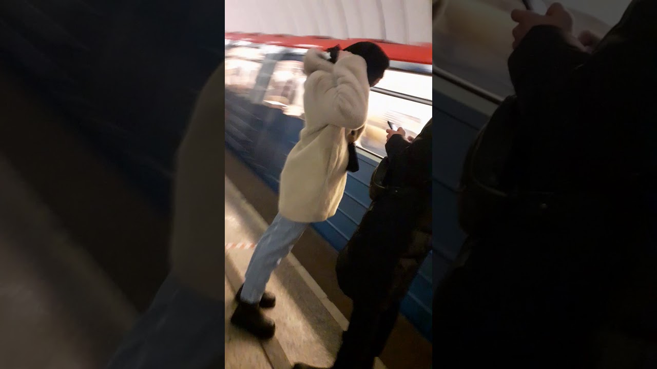 Metroga tushish jarayoni