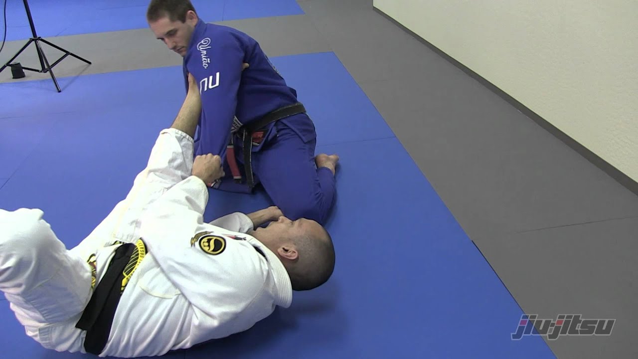 Establishing Cross Guard with Gustavo Dantas