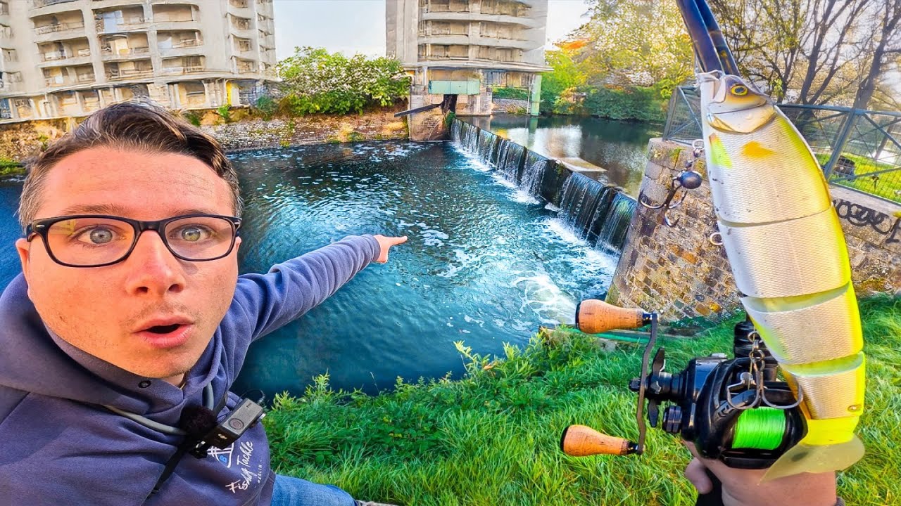 On ne s’attendait pas à ça en pêchant en centre ville avec ce défi !!! Feat @tristanhedouin 