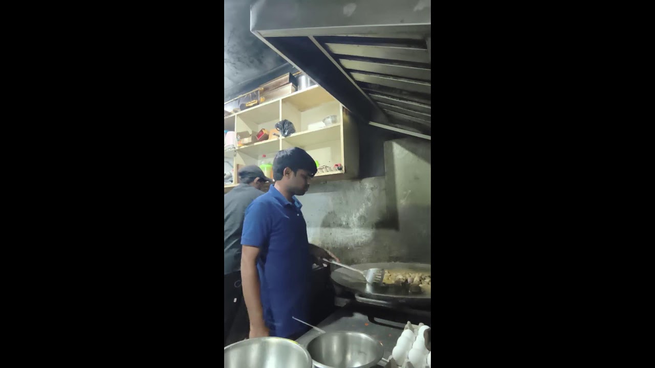 main abhi chicken roll ka taiyari chal raha hai aapko hamara life mein jud jayegi#