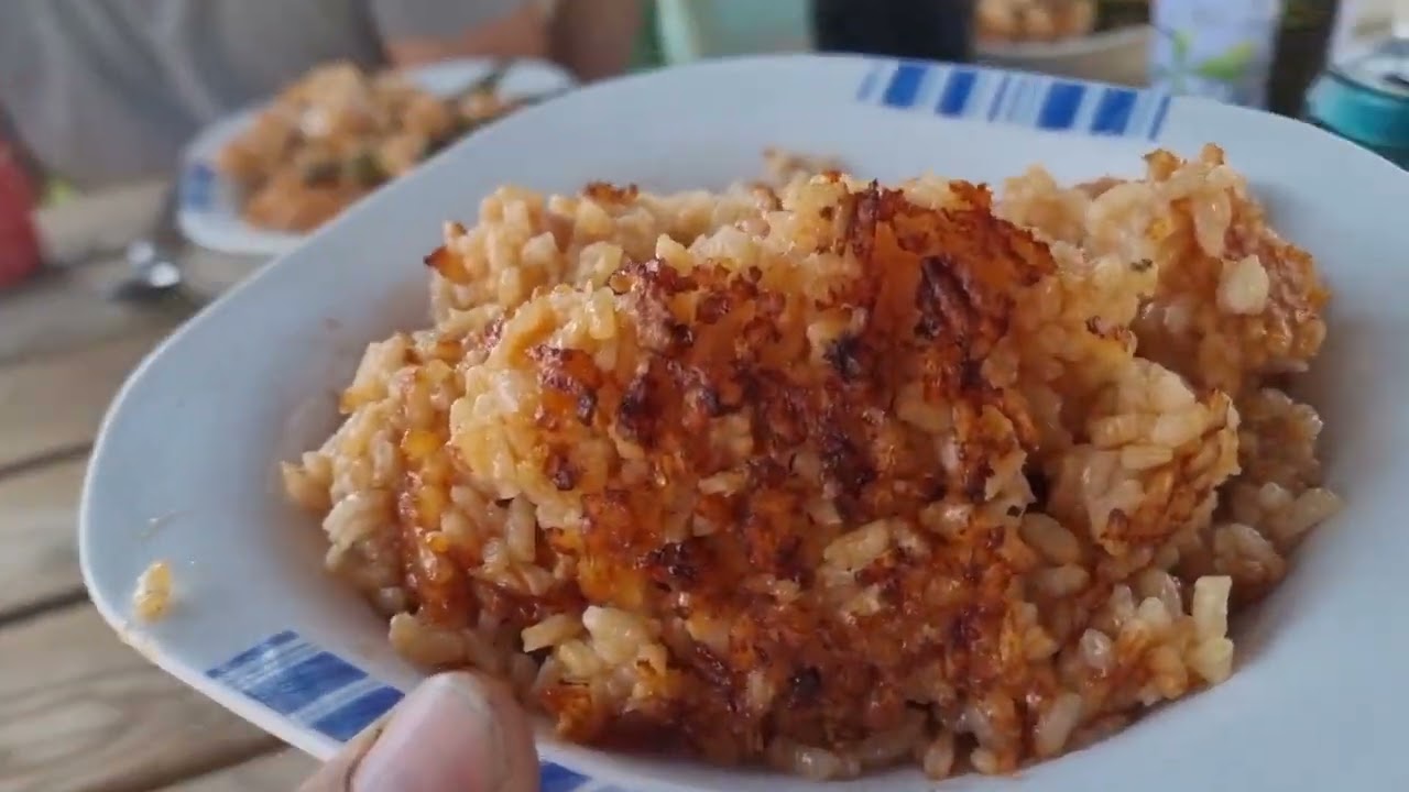 Autóctonos. Hoy paella valenciana con la familia y amigos.