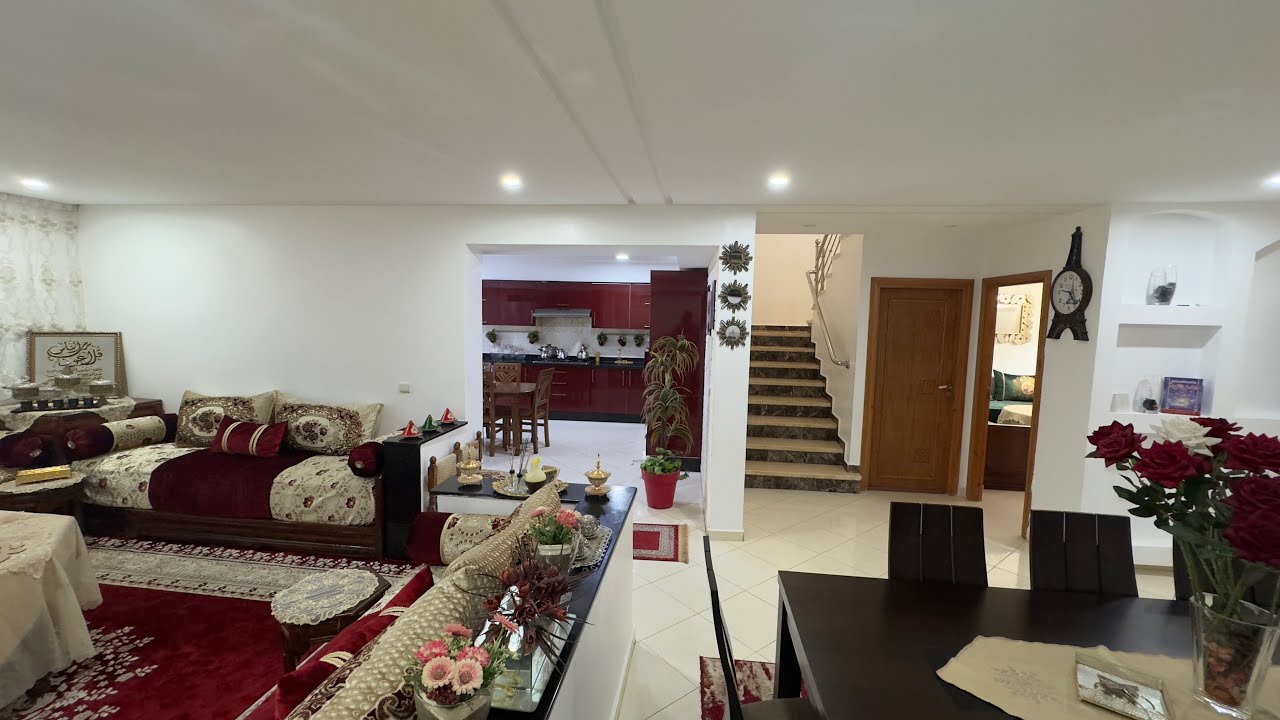 فيلا رائعة 🏡موقع استراتيجي 💥الثمن جد مناسب