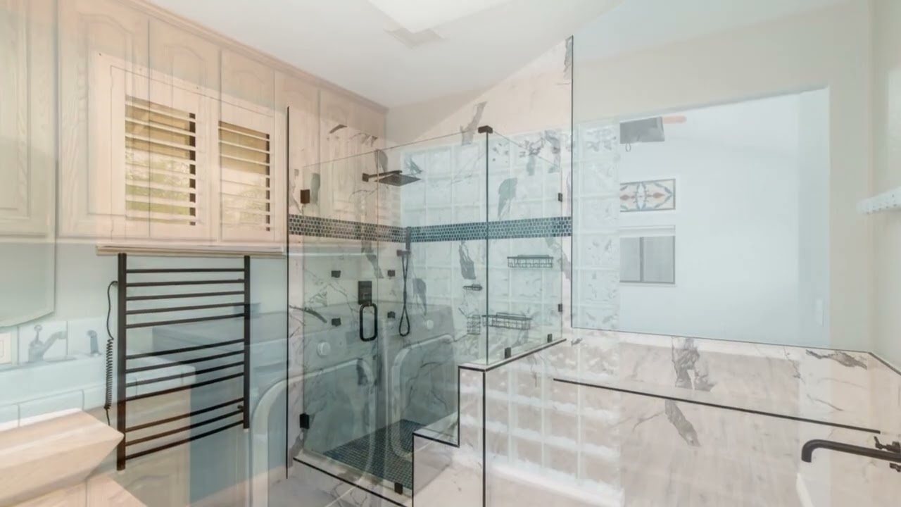 Panoramic views on nearly an acre of space!