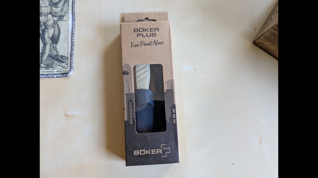 Unboxing B&ouml;ker Plus Five Point Nine - kleines Backup-Fixed