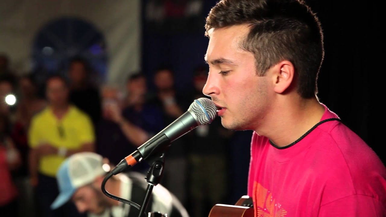 Twenty One Pilots - Holding on to You (The Bunbury Sessions)