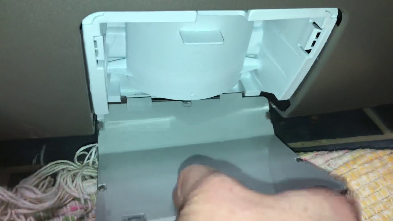 Очистка фильтра насоса стиральной машины GE UltraFresh Vent