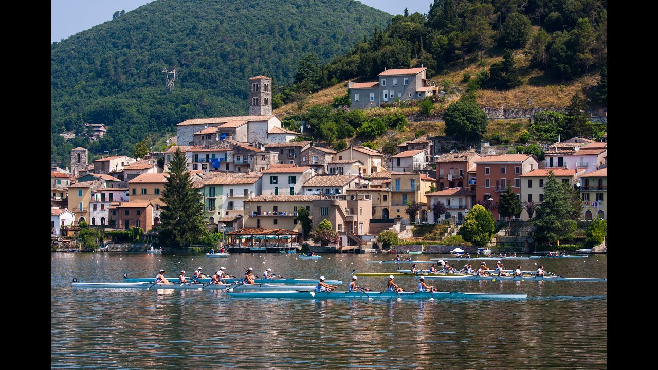 ROWING IN PIEDILUCO (Umbria - Italy)   4k