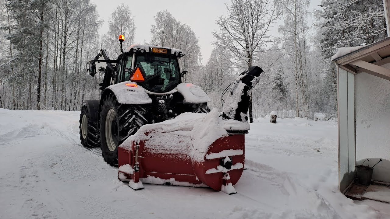 Aaton linkoukset, rengaskauppoja sekä höpinää remonteista