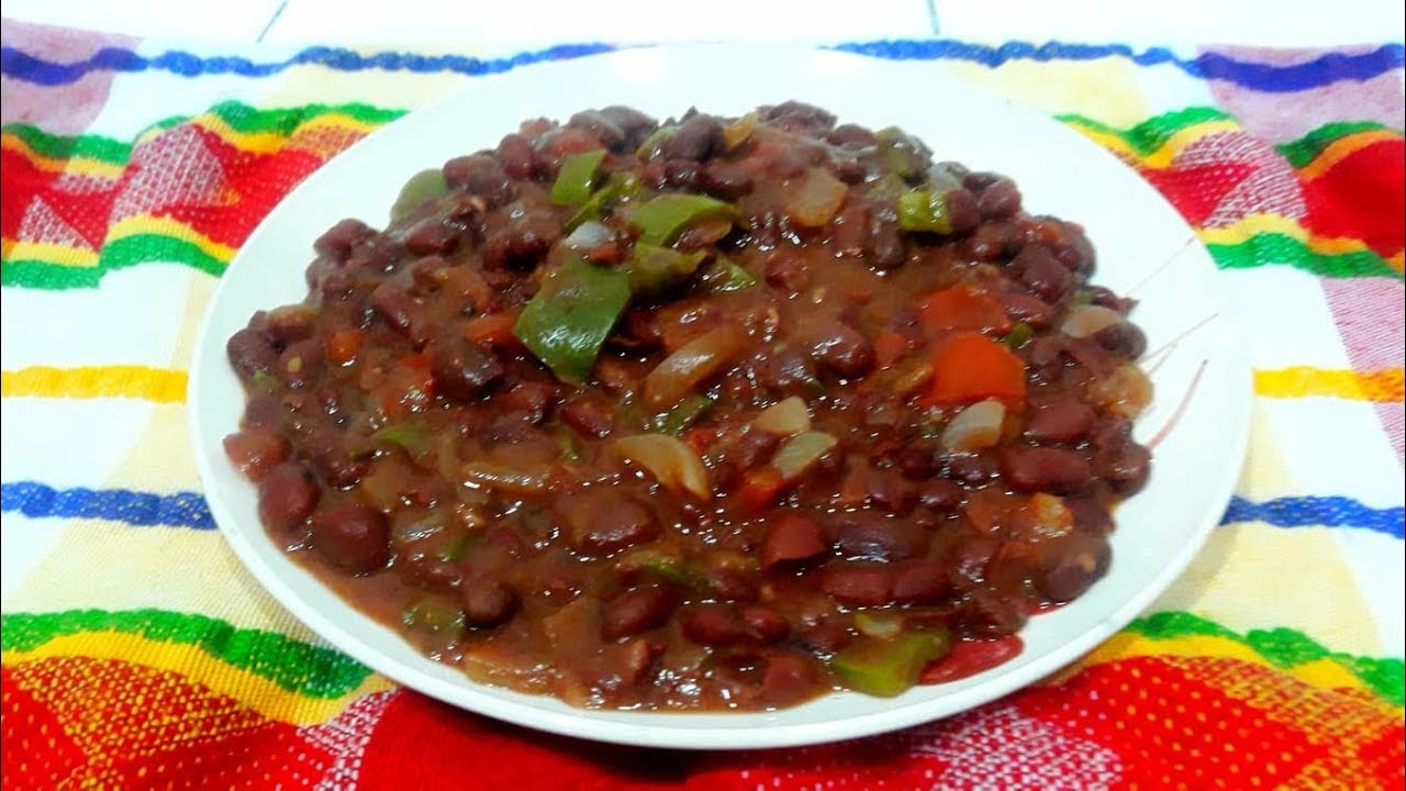 COMO HACER FRIJOLES GUISADOS SALVADOREÑOS!!//