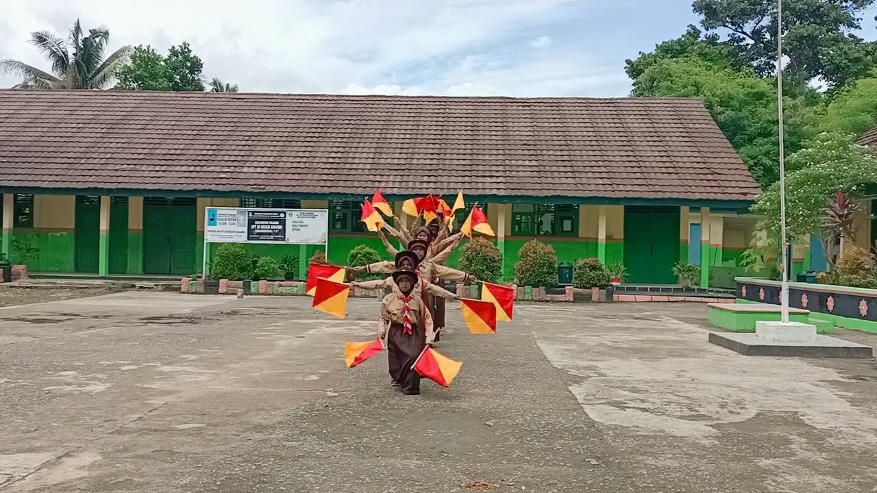 Tari Kreasi Pramuka semaphore UPT SDN Kosambi Cikande