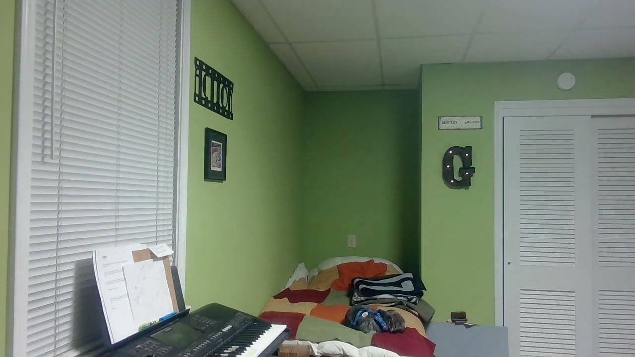 Ambient Instrumental on Bentley's Music Session Cam