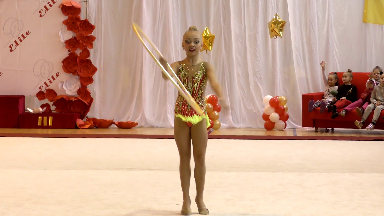 Баль Карина обруч 2008