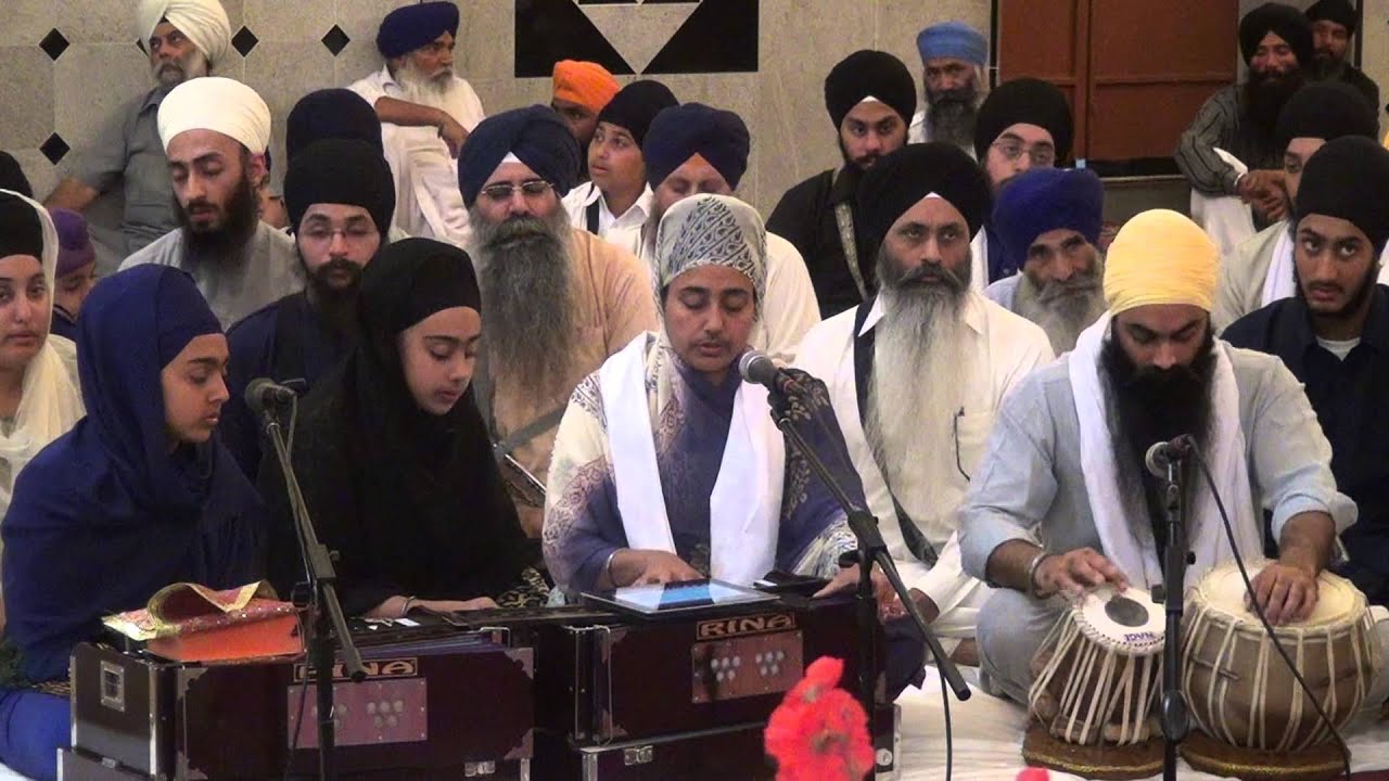 Bibi Gurpreet Kaur Jee (CA) - AKJ New York Samagam July 2013