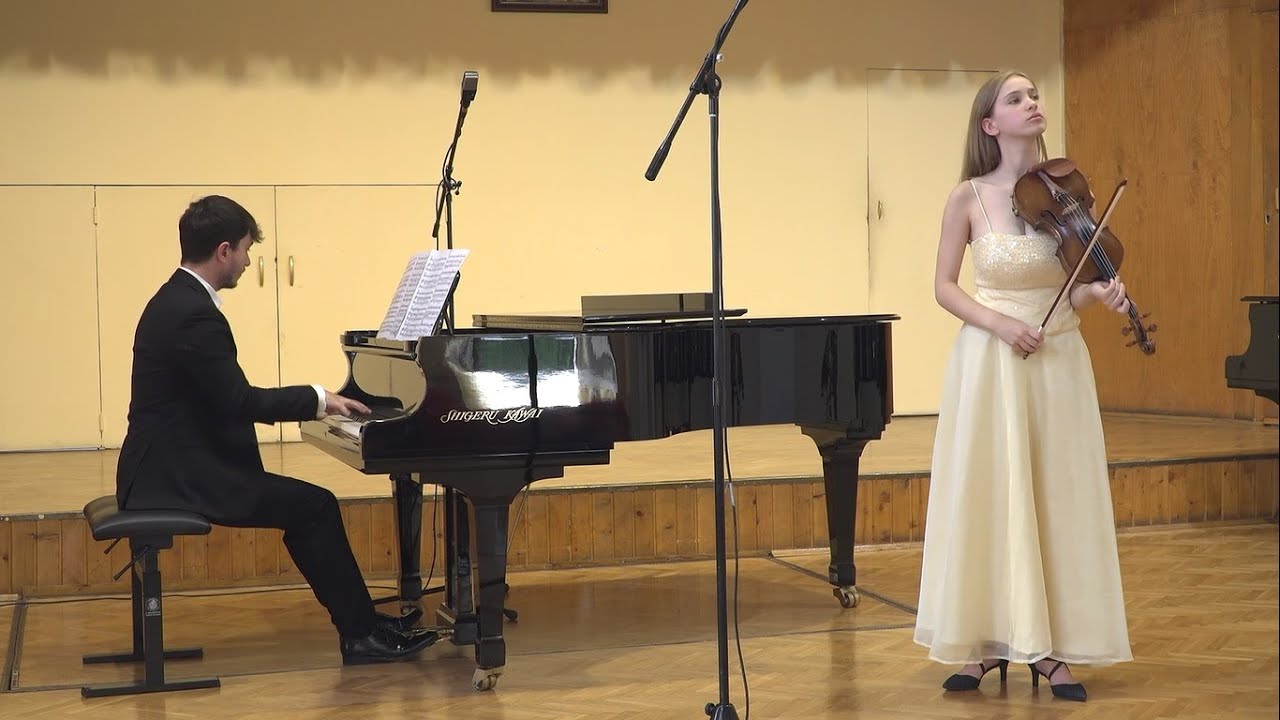 Anatoli Komarowski - Concerto No. 1 in E Minor for Violin and Piano first movement - Laura Hana B.