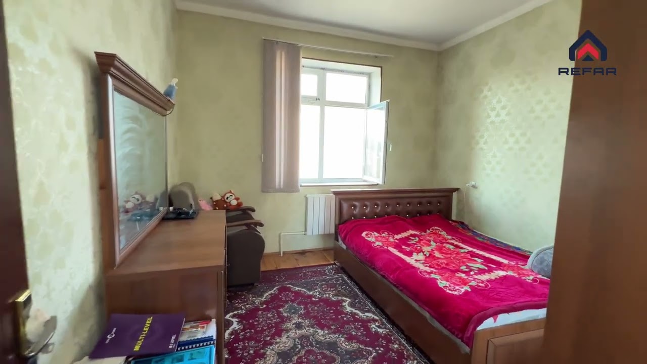 ID 1813. Фарғона ш. Шахар маркази Алоқа банк.
