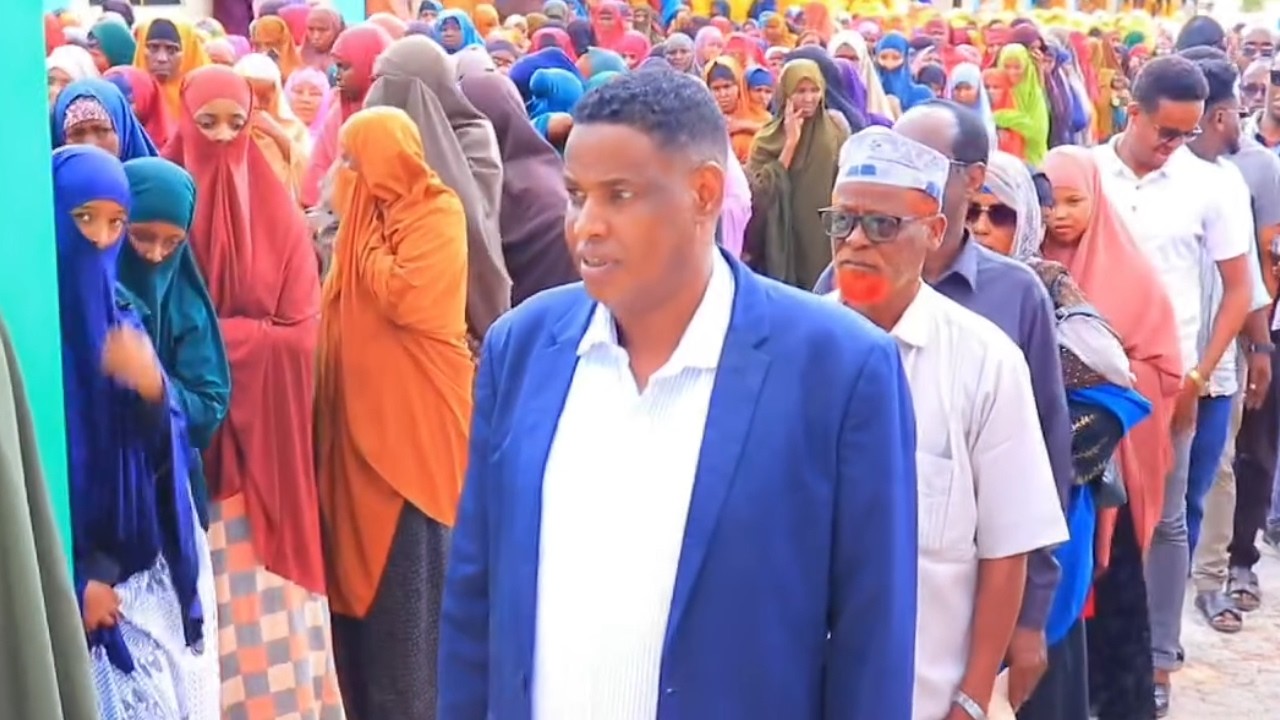 Diiwaan galinta Dorashooyinka ee ka socotay Jalalaqsi Waxaa loo xeray hal xisbi''G-Cismaan Nuur''