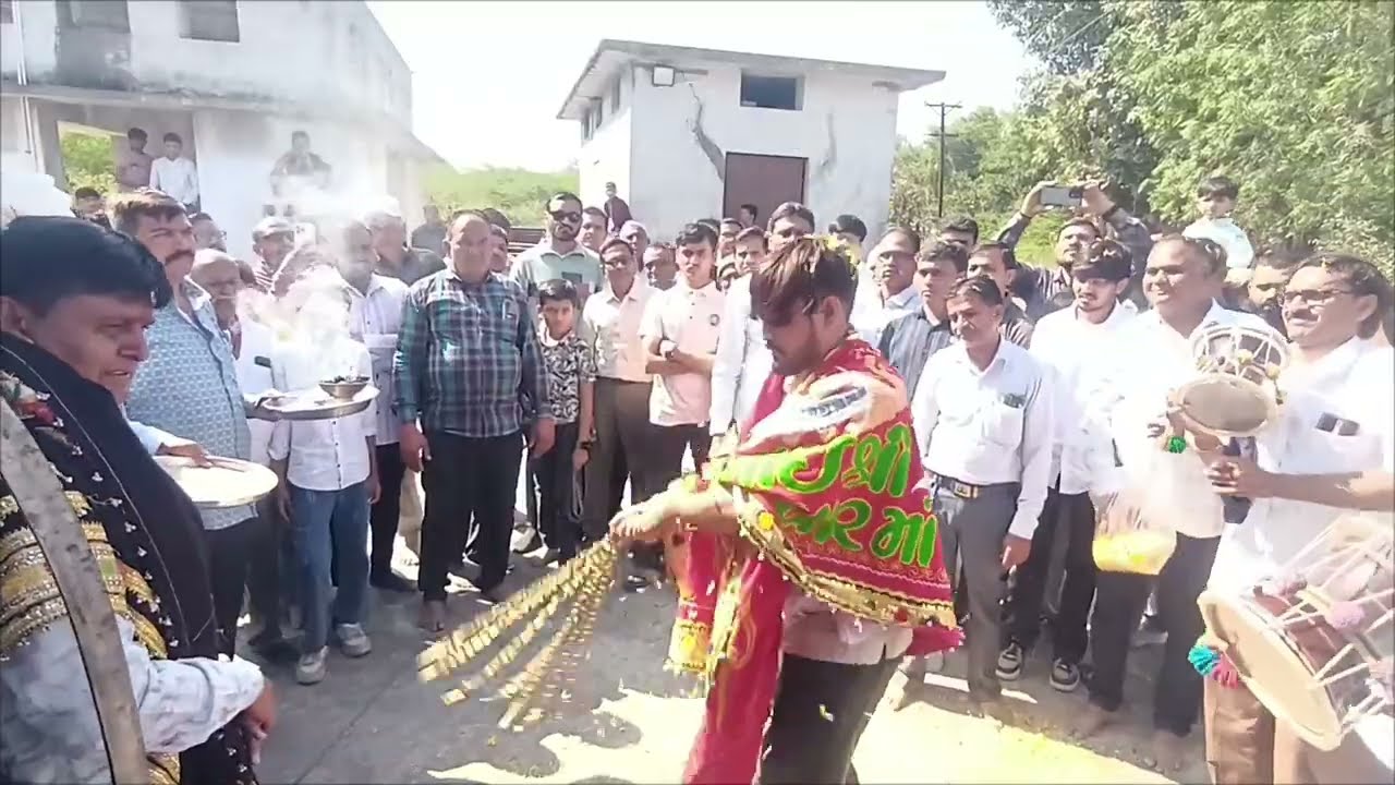 Dobariya Parivar PatiRampar Bhuva Sthapana | ડોબરીયા પરીવાર આઈ શ્રી ખોડીયારમા ભુવા સ્થાપના પાટીરામપર