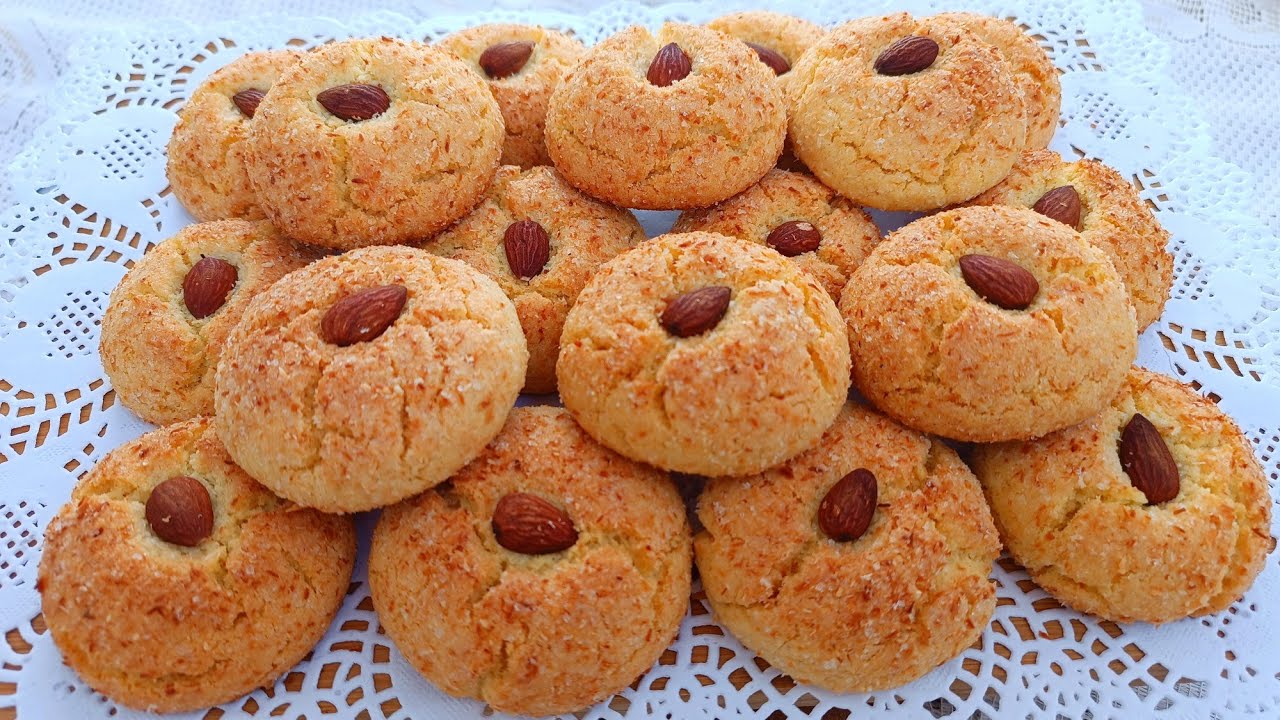 أسهل حلوة لشرب الشاي بدون زبدة و لا سميدة وجديها في 5دقائق  هشيشة كذوب في الفم بابسط المقادير