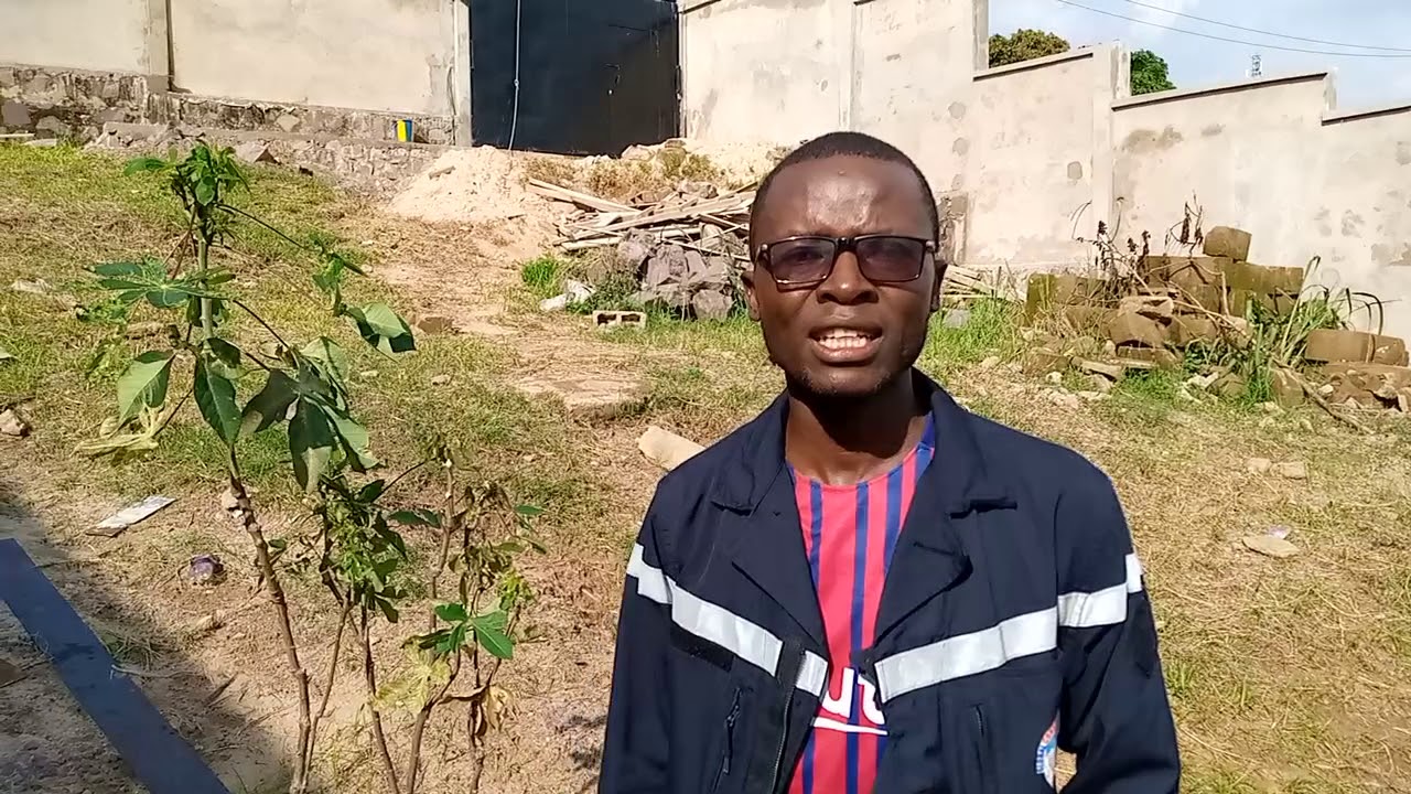 La FIN des Travaux de Construction d'un mur de Clôture avec Portail Mont-ngafula en 3 Semaines