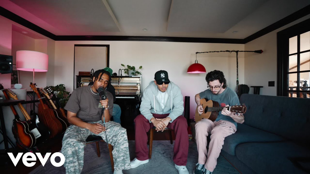 Jaylon Ashaun - Pretty Girls (Official Live Performance) ft. Jesse LeProtti