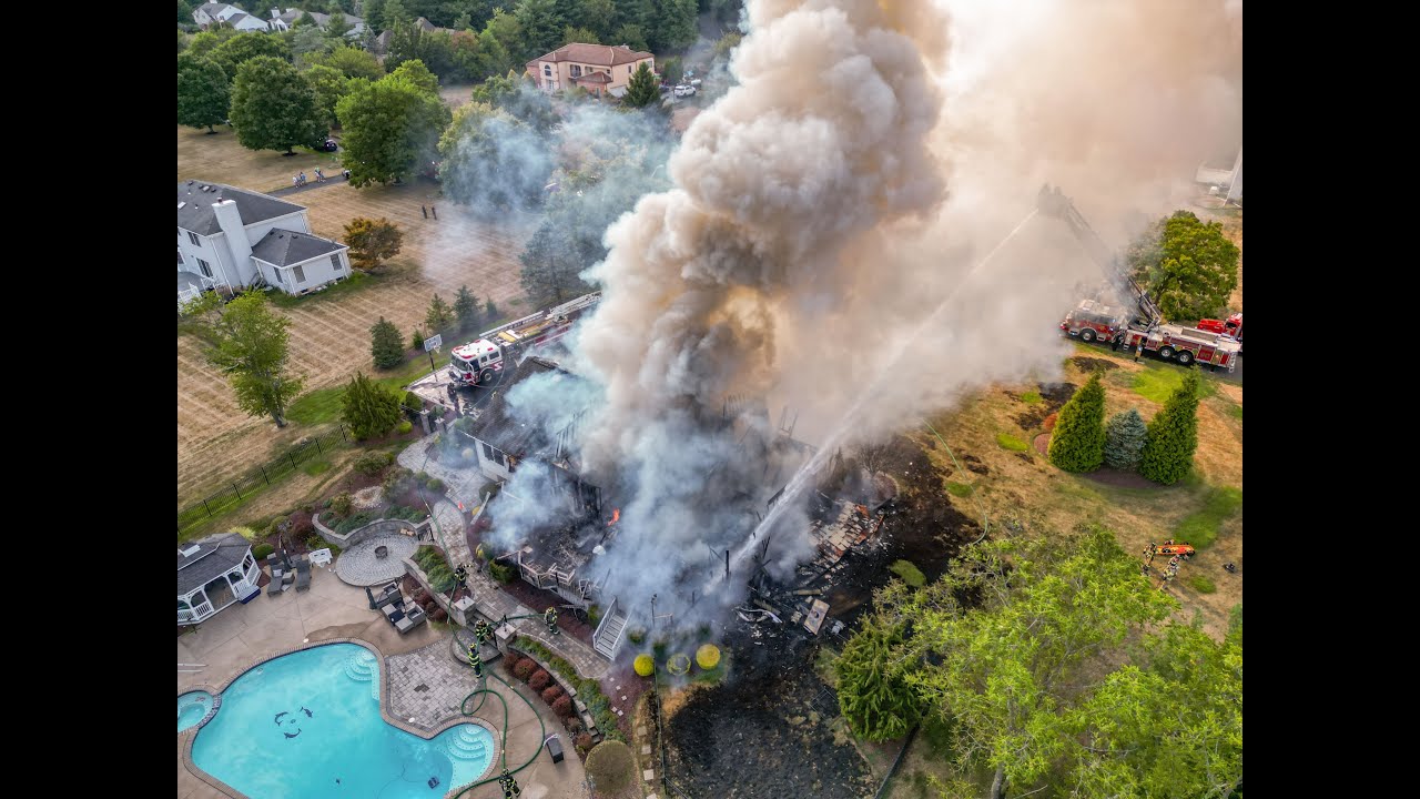 2-Alarm Structure Fire Drone View with Scanner Audio - Manalapan, NJ. Tanker Task Force 4K