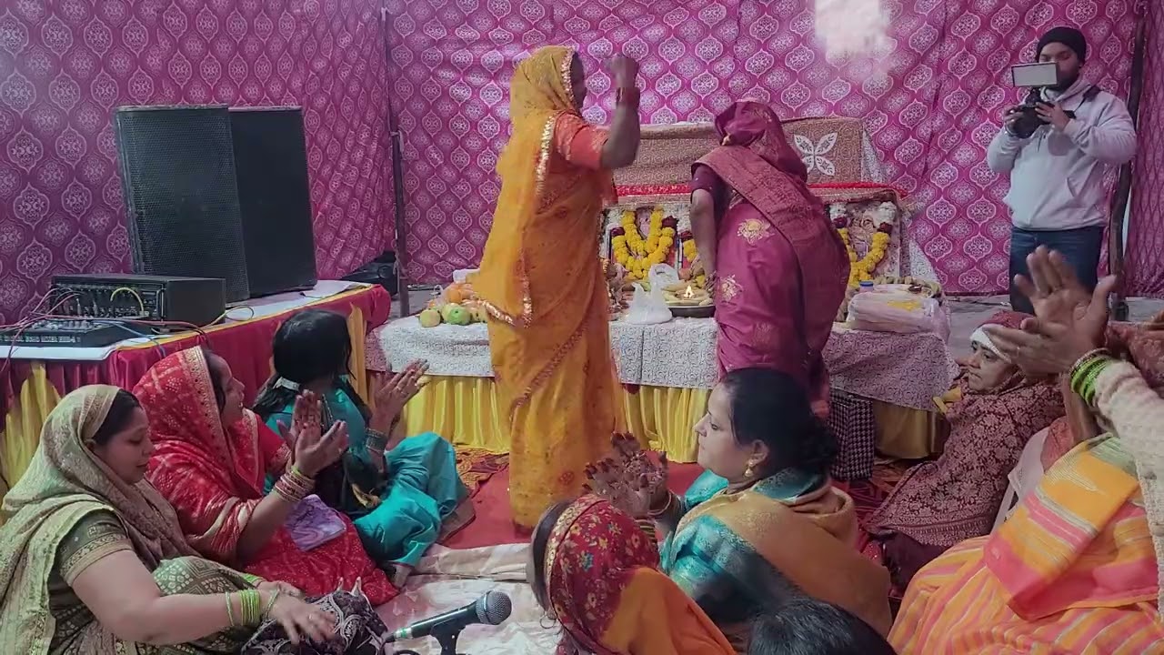 चंदौ का मनभावन डांस💃मत मेरा जीया जलावै भौले संग @Luxmirasilaharyana 