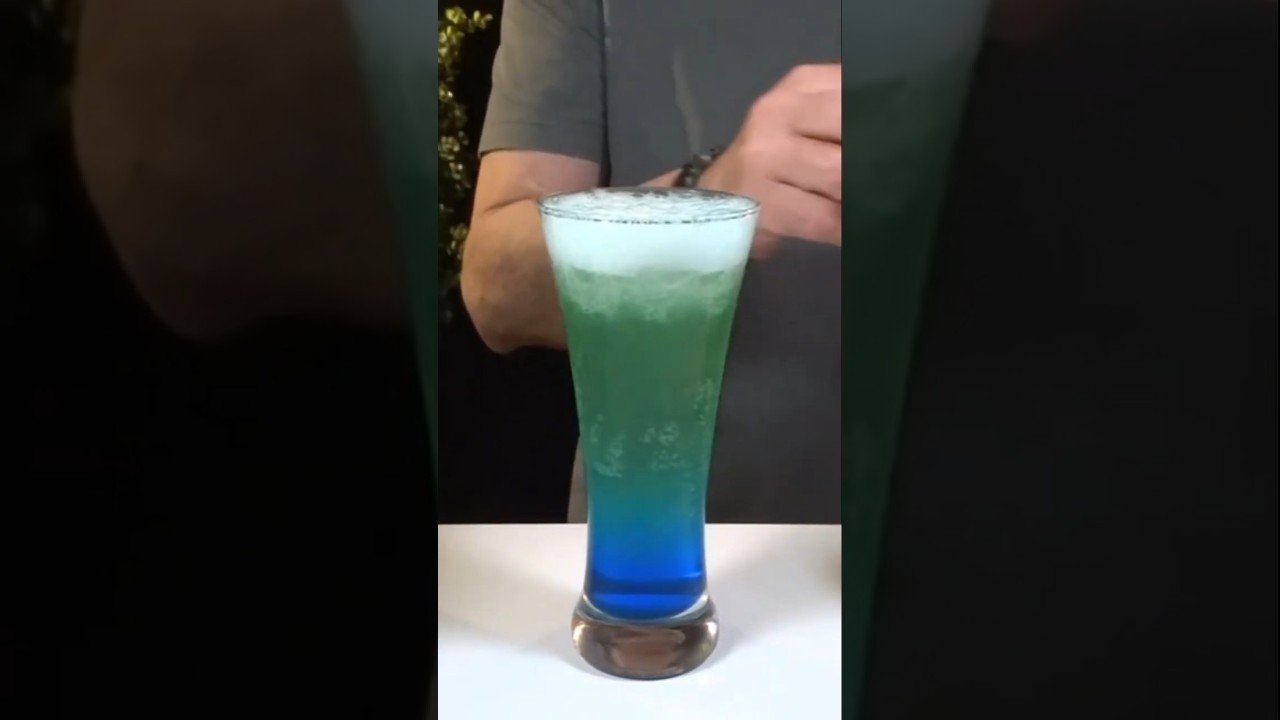 Cerveza Azul #shorts Cocktail