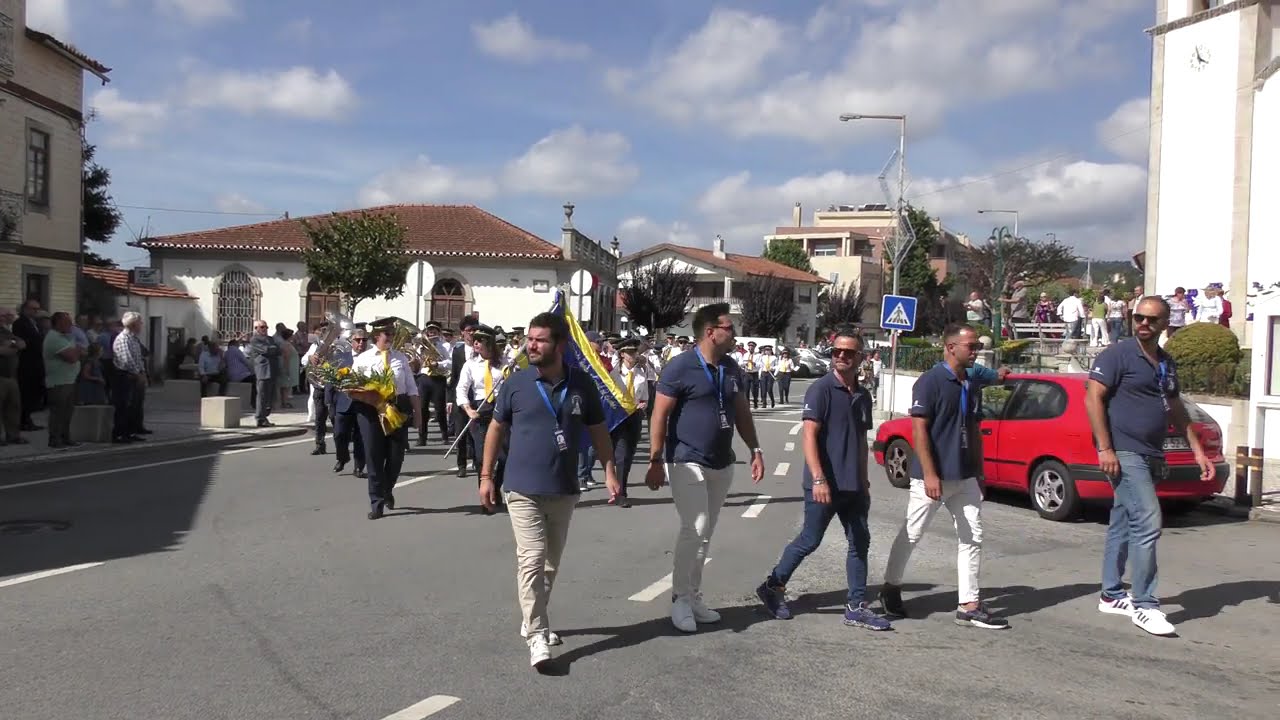 Entrada das Bandas de Música de Carregosa e Vale de Cambra- 2024