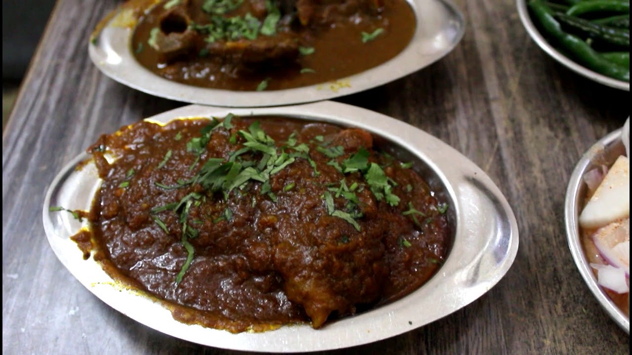 Sukha Mutton, Spicy Mutton Gravy, Bahadur Restaurant, Karam Pura, New Delhi