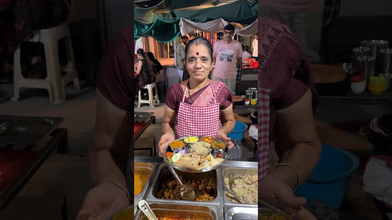 Hardworking aunty selling Buffet on street 😍🔥 #buffet  #streetfood #food #shorts #hardworking