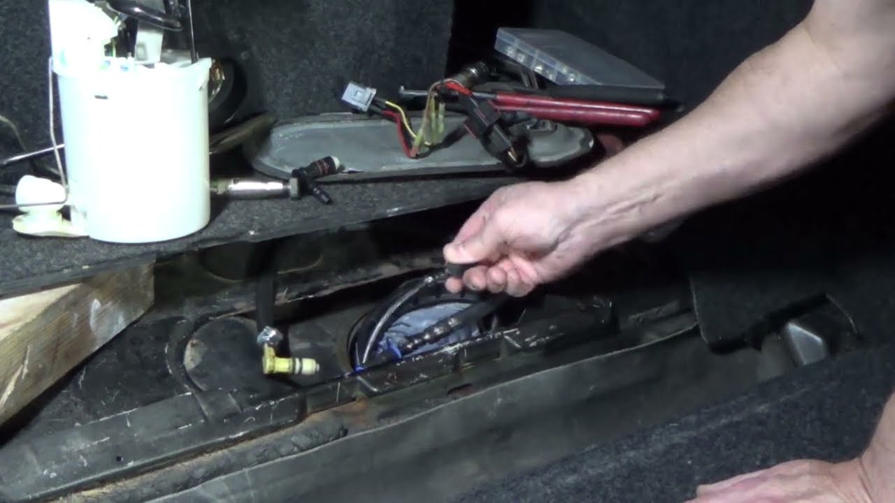 1994 Saab 9000 Project fuel pump and return line repair final