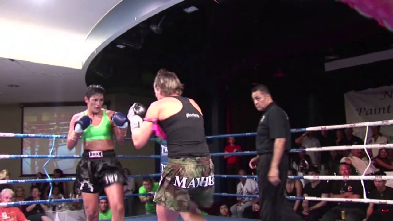 Tenille Mayhem May V Angie Parr - Muay Thai