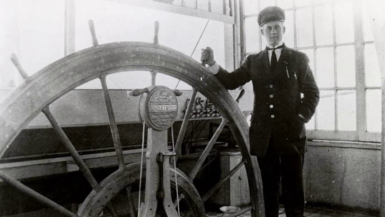 Steamboats of the Mississippi - Big Fran's Baby
