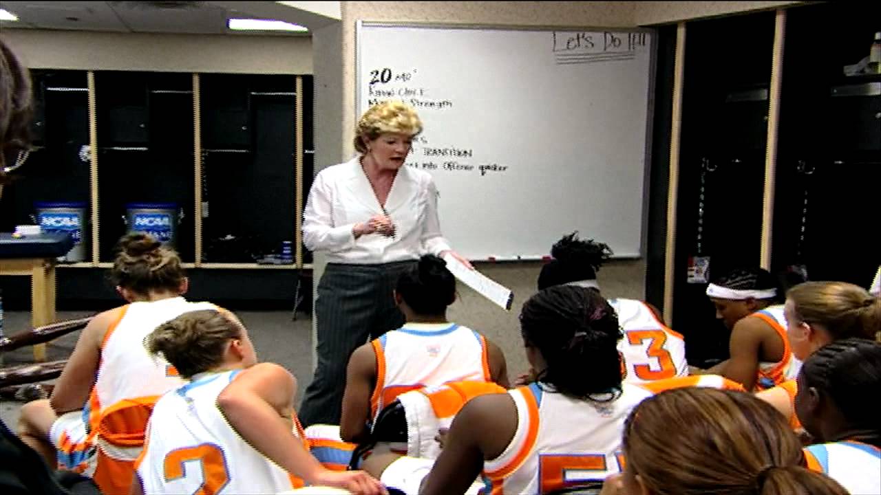 Pat Summitt halftime vs. North Carolina