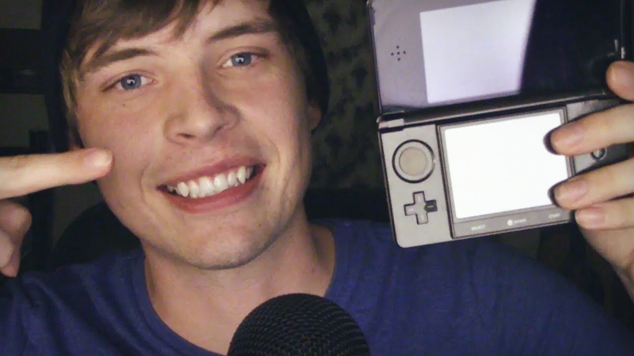 ASMR Nintendo 3DS (tapping, clicking, whispering)