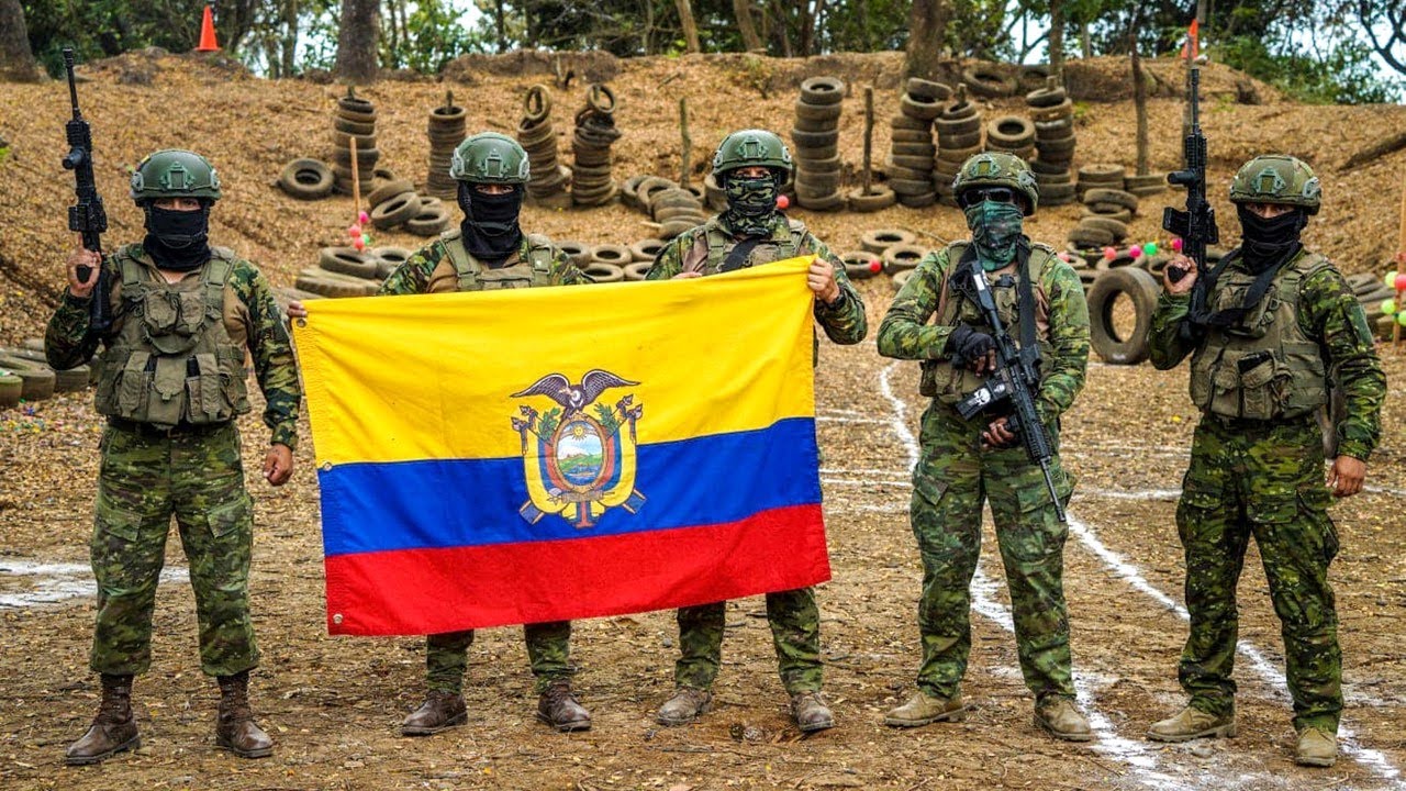 El Poder Militar de ECUADOR en Buques, Aviones, Blindados, Fuerzas Especiales y Artillería.