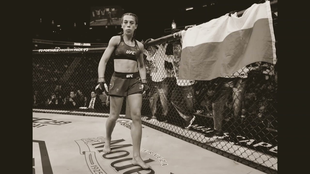 Joanna Jędrzejczyk Walkout Song: Dream On - Aerosmith (Arena Effect)