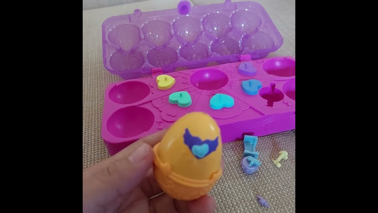 Hachimals Alive First time buying and unboxing