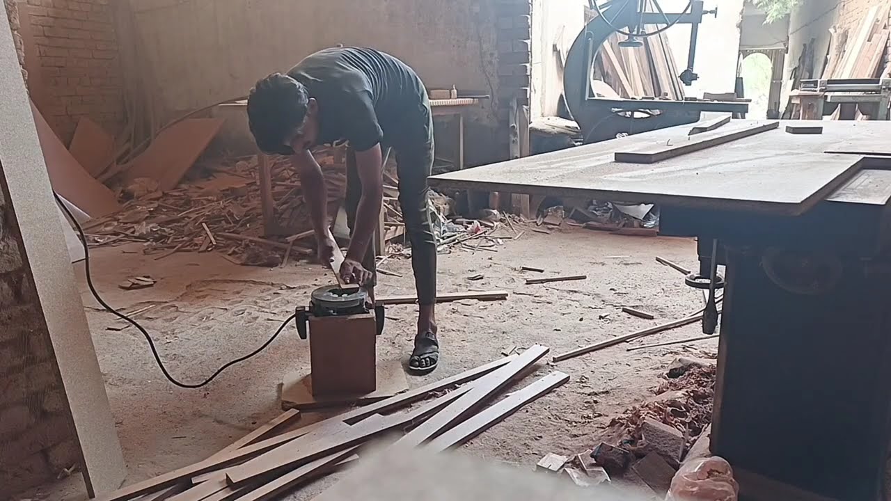 In this video is Extremely Simple Wooden Bed Size 6ft.5ft 😍🥰