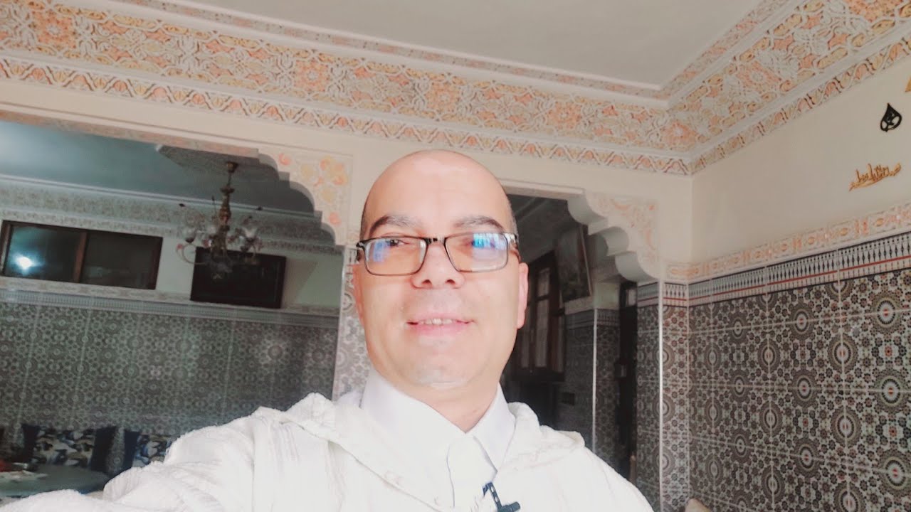 سعاد ضحكات علينا كاملين. 😅 السر اللي خباتو على بوكريشة حتى هو ماكانش فراسو