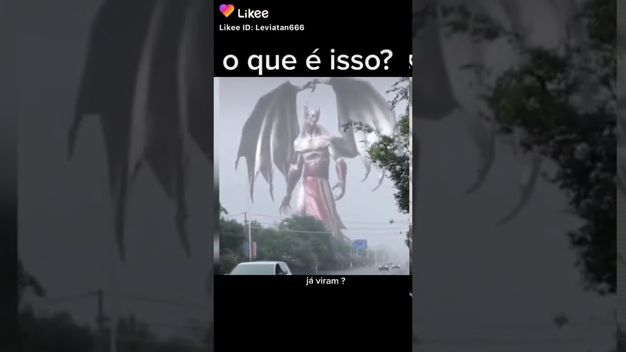 el diablo and&aacute; suelto