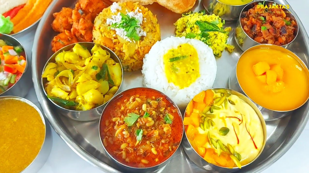 गुढीपाडव्यासाठी खास महाराष्ट्रीयन थाळी | Special Maharashtrian Thali | Gudi Padwa Special Thali