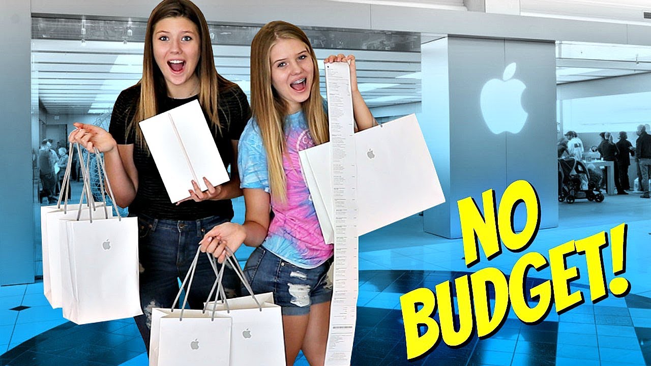 No Budget at the APPLE STORE with MOM's CREDIT CARD!