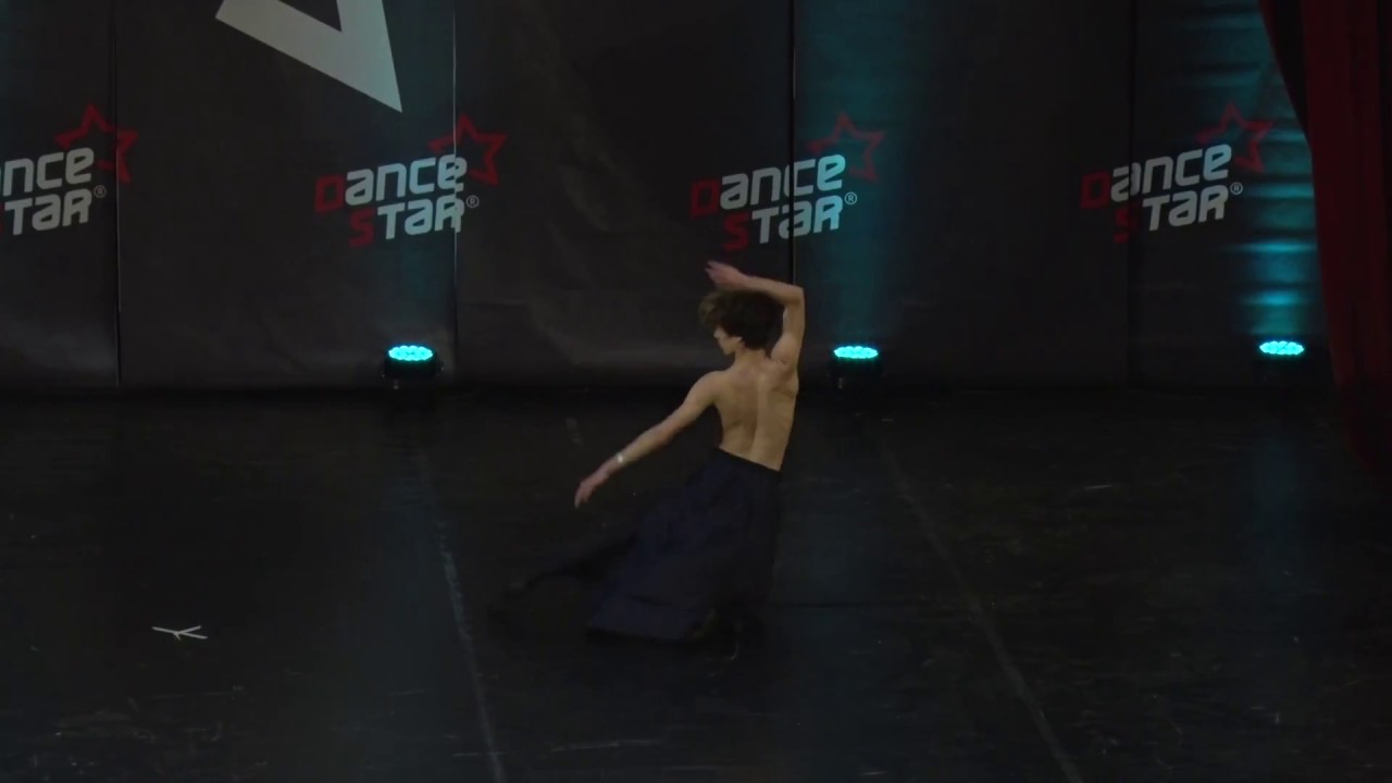JUMP IN - solo Avram Grigore @Dance Star