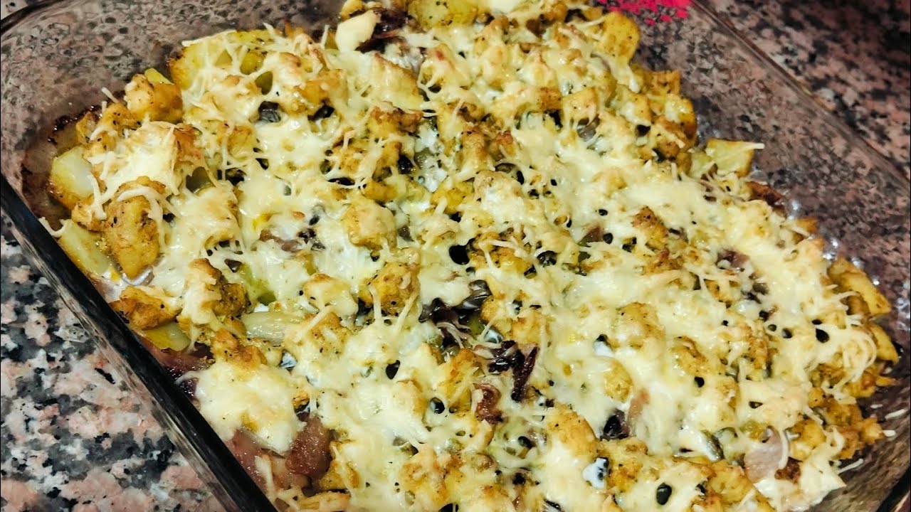 عندك لبطاطة او صدر دجاج اجي نحضرو🥰🥰 كرتان لديد او ساهل 💃💃#اكسبلور #شهيوات #عشاءلذيذ #pizza 