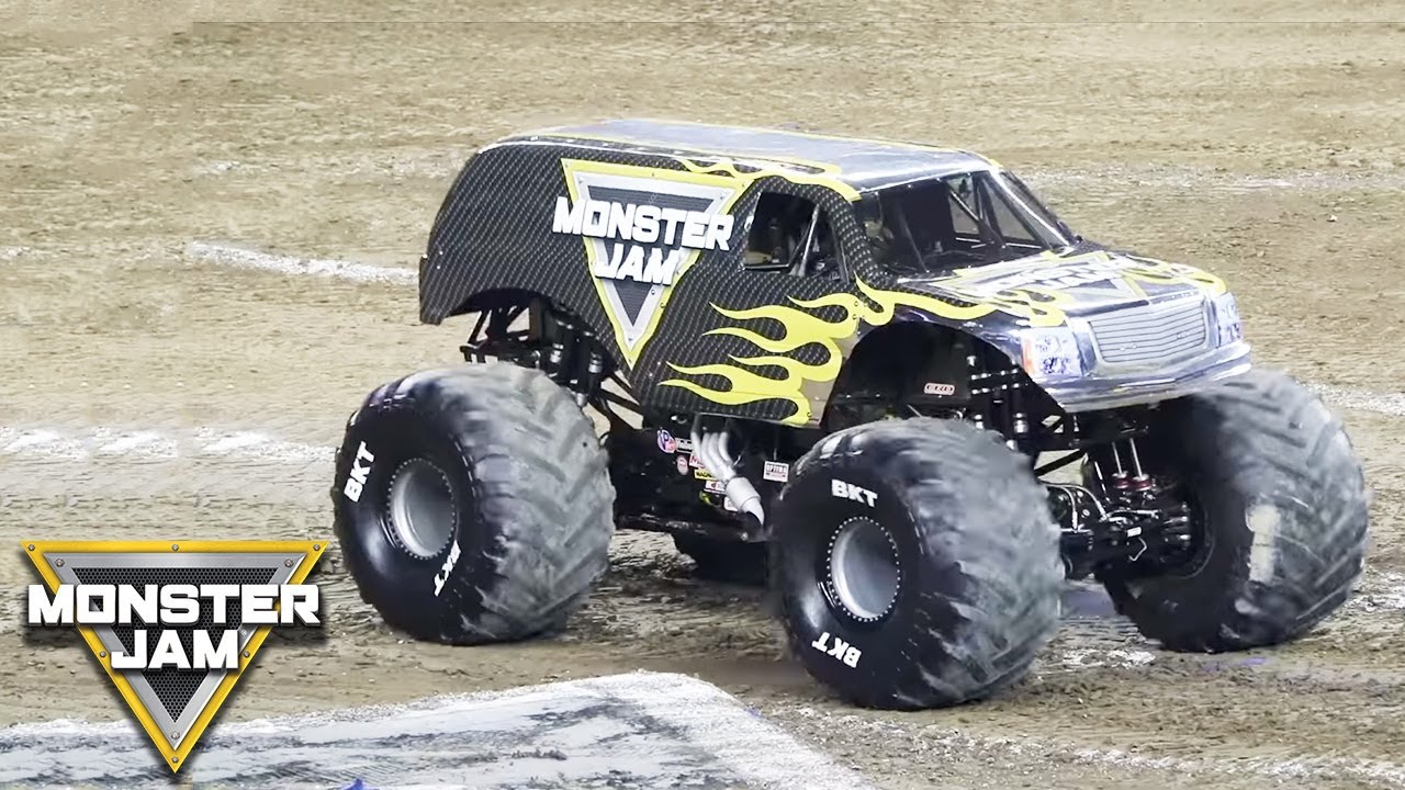 Minneapolis, MN Highlights | Monster Jam 2019 | Monster Jam