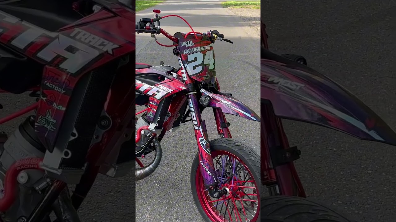 Pr&eacute;sentation d'une 50cc de fou !! Tu lui met combien sur 10 ?  #supermot #50cc #beta #presentation