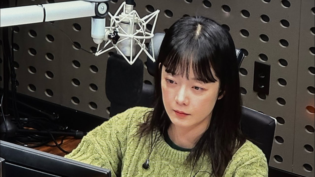 kbs사랑하기 좋은날 이금희입니다(스폐셜DJ배우전소민)퇴근길미니팬미팅&싸인&투샷