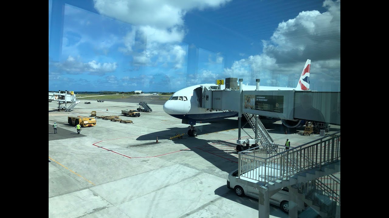 BA2157 - British Airways B777 - Landing Antigua