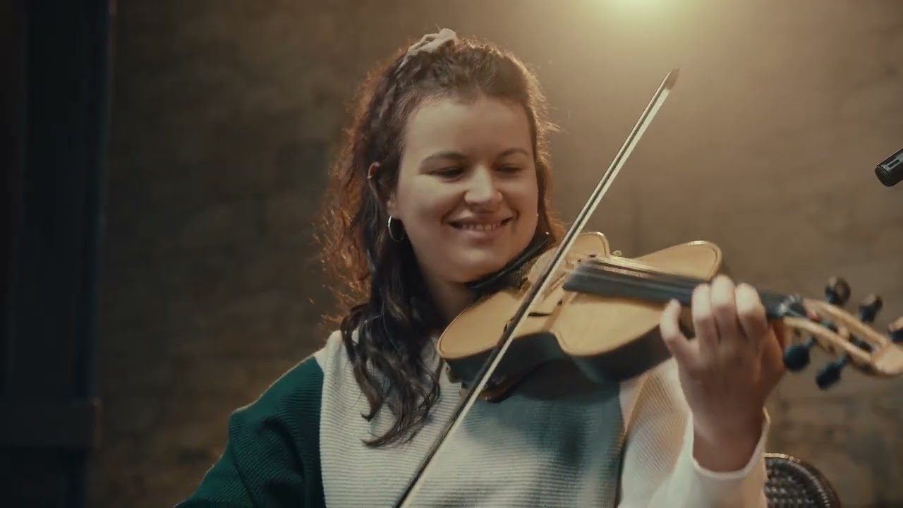 Dues setmanes (Masurca) | LA PUNTUAL FOLK